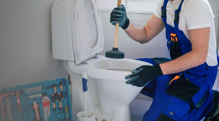 Professional expert plumbing services in Howard, KS